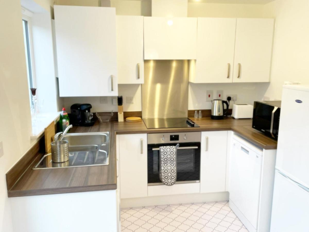 Cosy Family Home - Coventry City Centre - Entire House Экстерьер фото